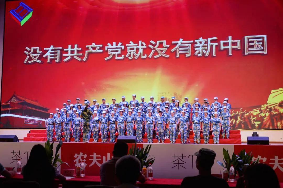 卡通卡车拼拼看